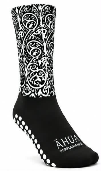 Āhua Performance Grip Socks | Māori-Inspired Performance Grip Socks NZ